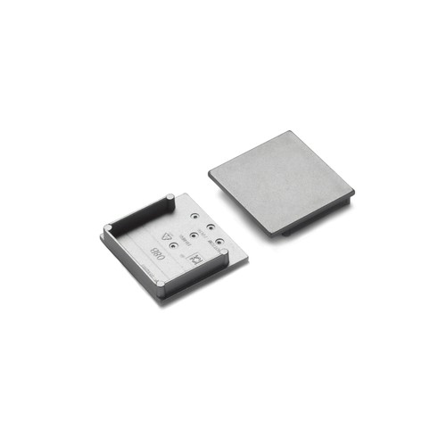 1 st. ändstycke VARIO30-08B - Silverfärgad