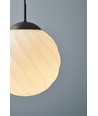 Halo Design - TWIST Pendel Ø25cm E27 Kula Opal - svart